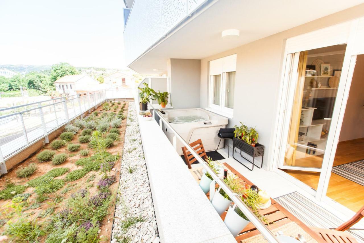 Harmony Trsat Apartment Rijeka Ngoại thất bức ảnh